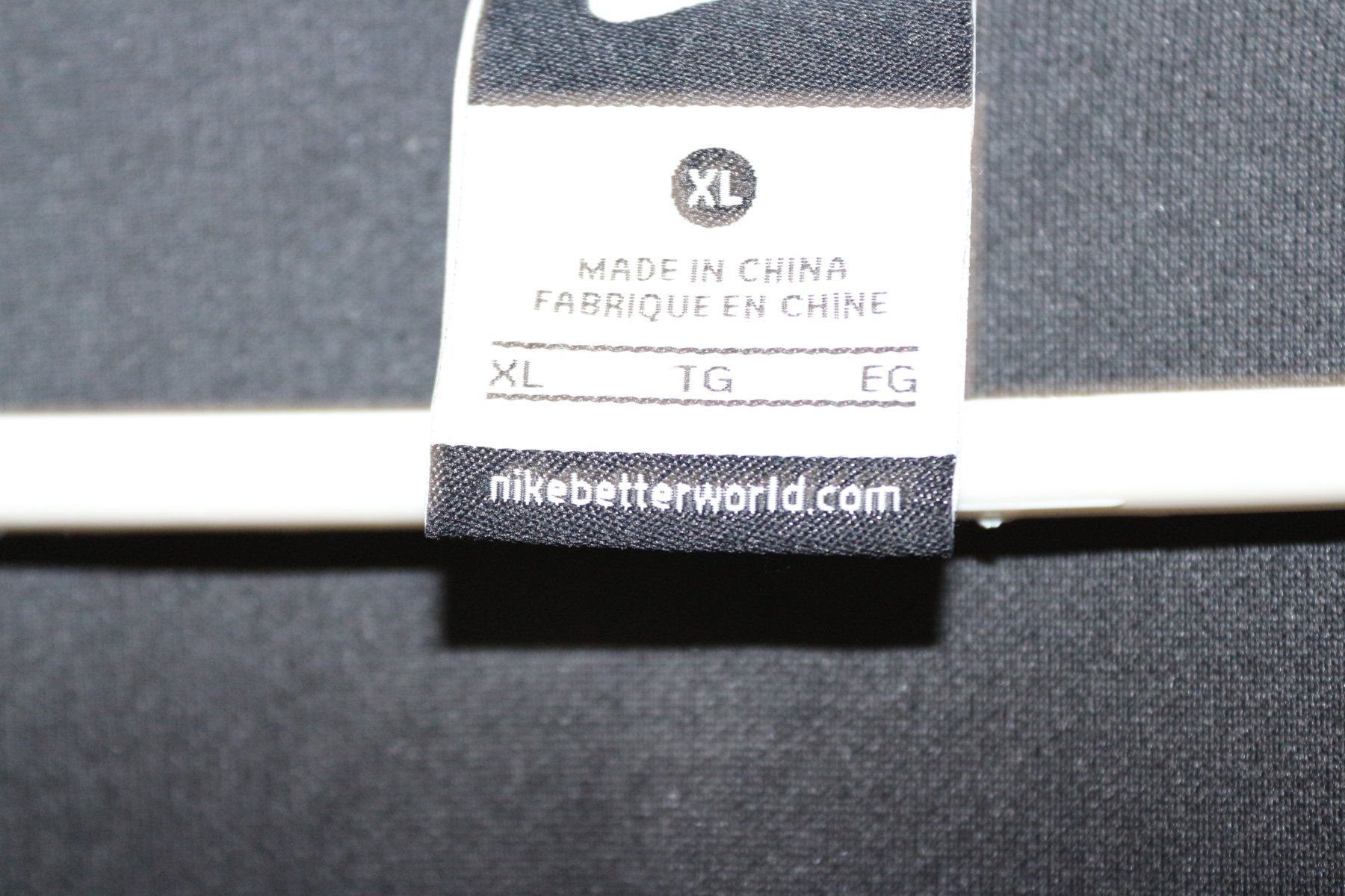 Nike Giacche: Vintage Nikejacke – Usato da Schötz venduto da mag_pw7w 3