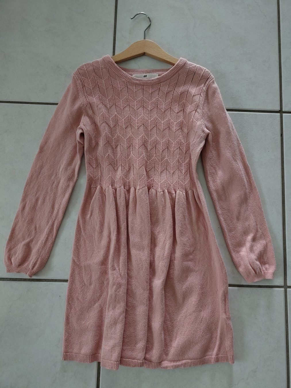 H&M Vestiti & Gonne: Strick-Kleid 122/128 – Usato da Neerach venduto da stens