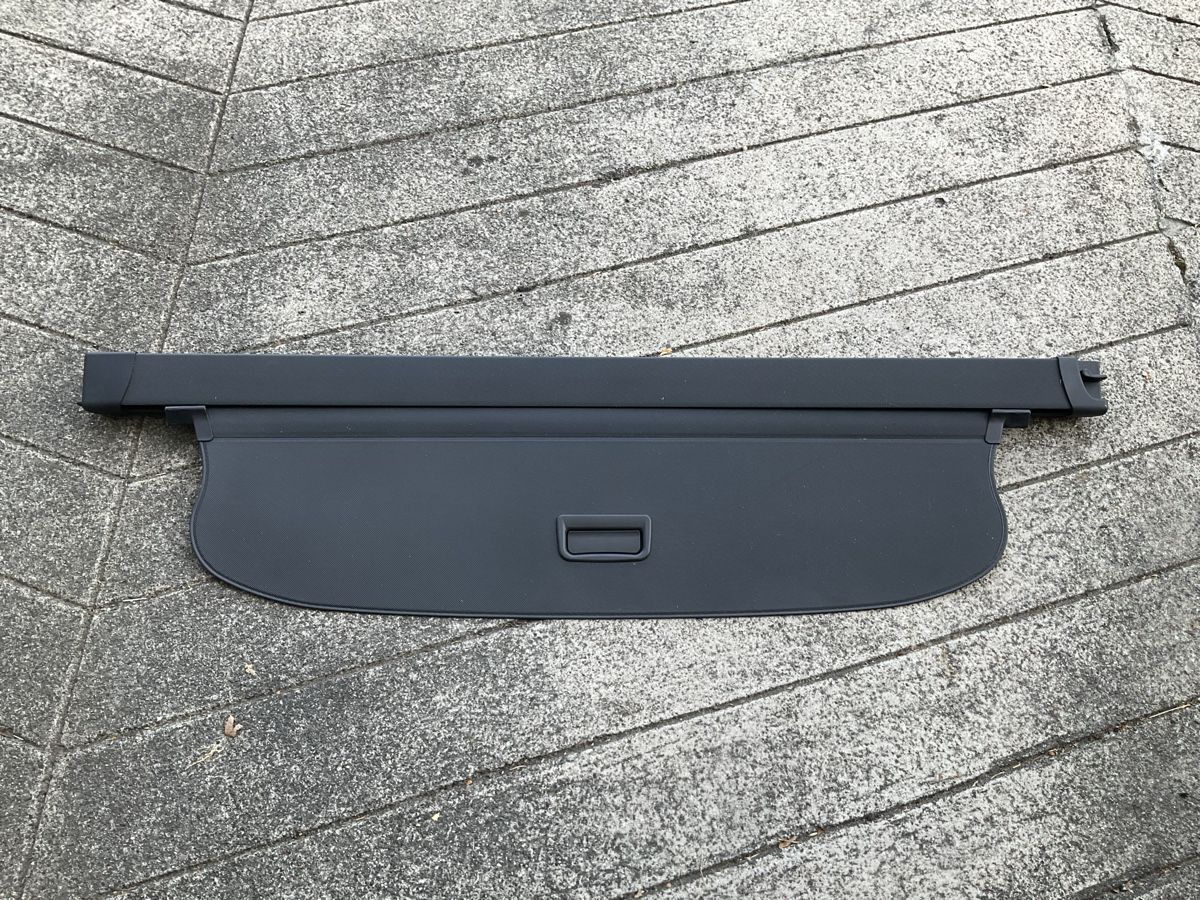 Tutti pezzi di ricambio auto: Gepäckabdeckung Audi A6 Original – Usato da Münchenstein venduto da paro07