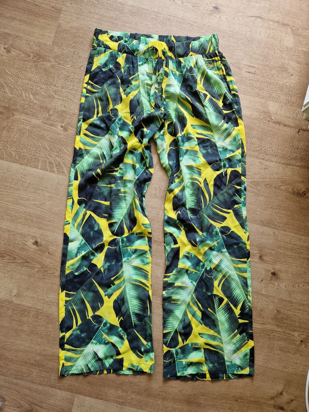 Pantaloni: Féraud Paris Hose – Usato da Jona venduto da HappyHappyHappyHappy