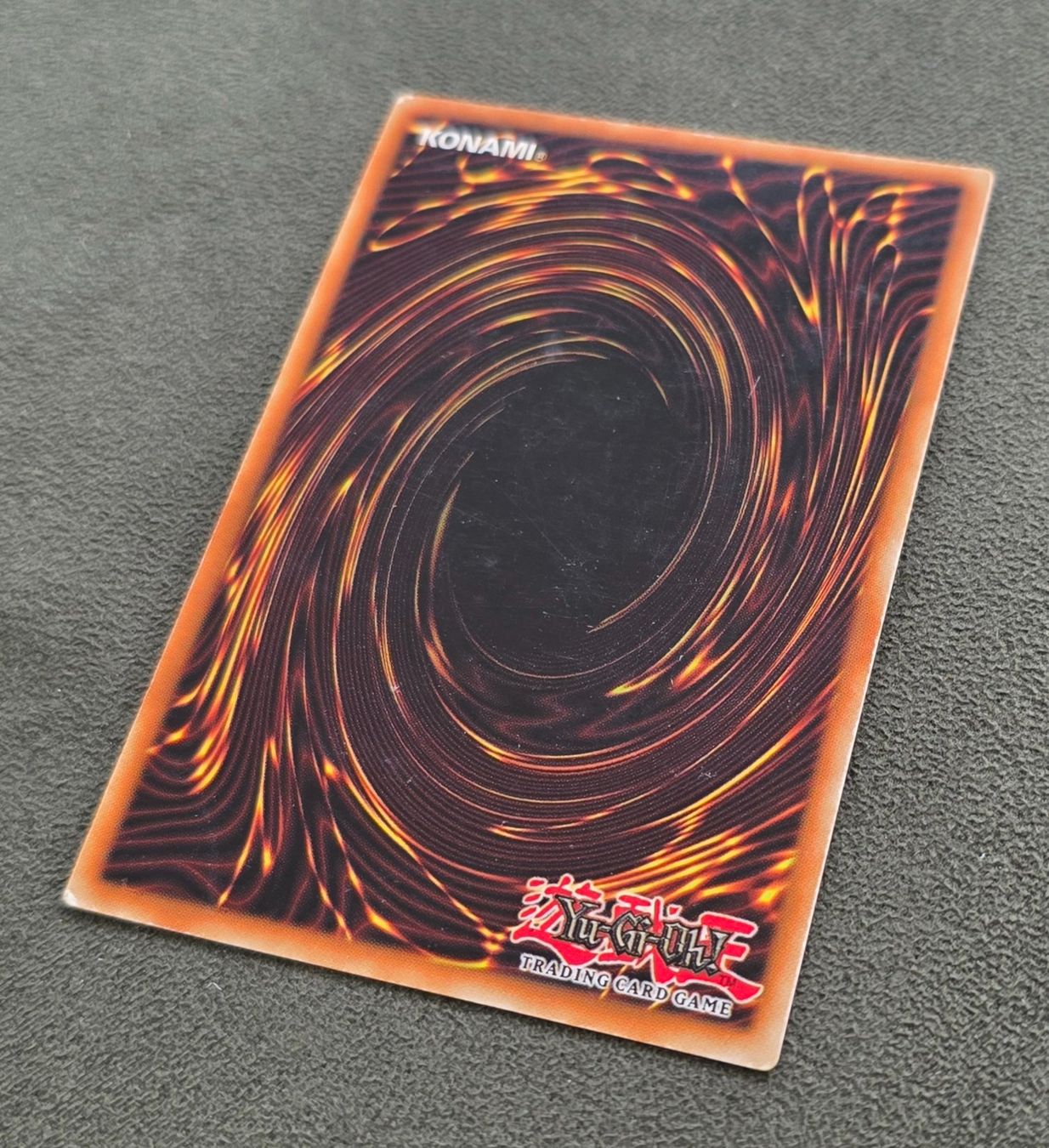 Yugioh Carte collezionabili: Yu-Gi-Oh! DB2-EN114 Command Knight EX – Usato da Oberwil BL venduto da Autobueb 3