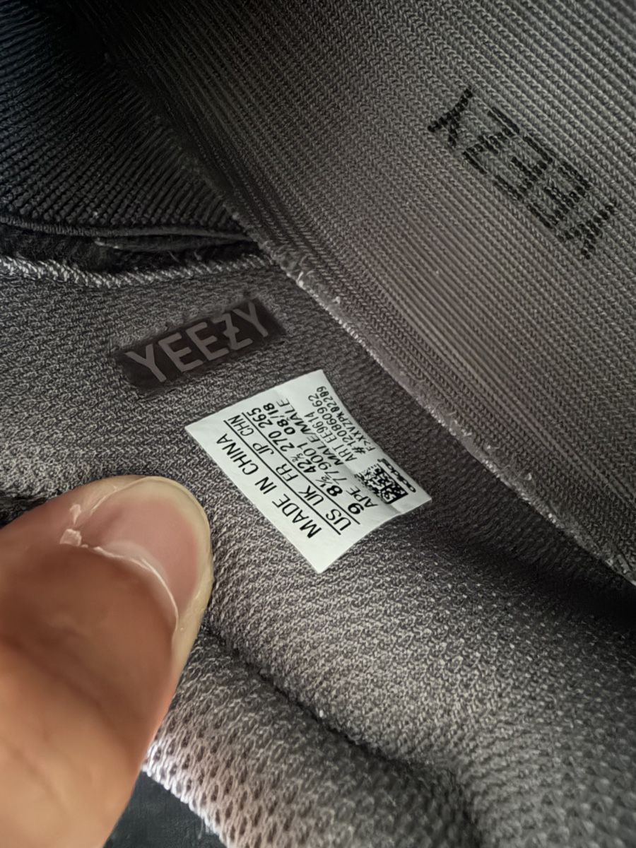 Adidas Herrenschuhe: Adidas Yeezy Boost 700 V2 Geode Grösse 42 2/3 – Gebraucht aus Horn von flo_j8vp 5