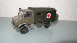 SOLIDO MERCEDES BENZ MILITÄRRETTUNGSWAGEN 1/50