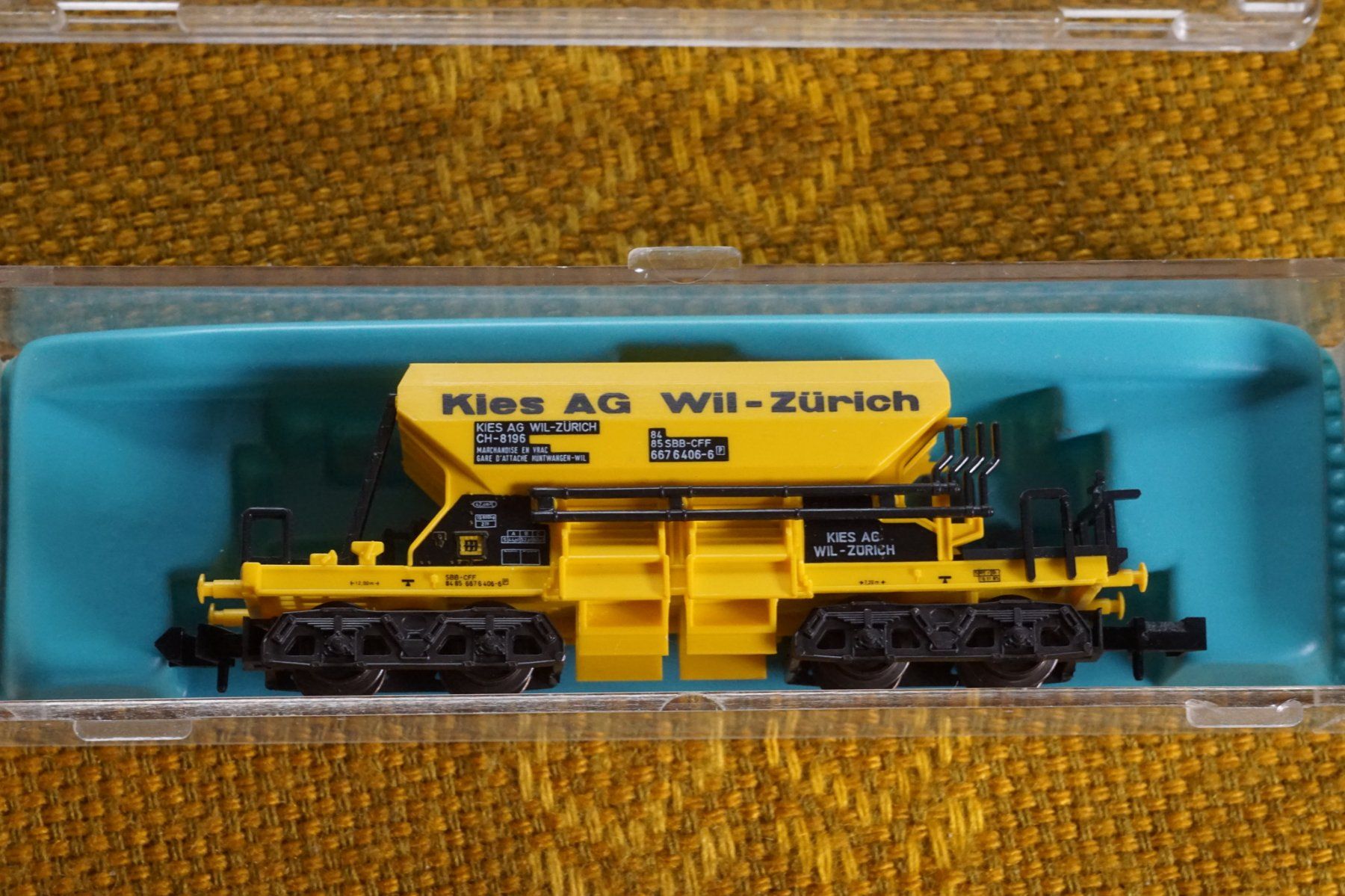 Modellini di ferrovie: Güterwagen Kies AG Wil gelb – Usato da Gränichen venduto da iknow