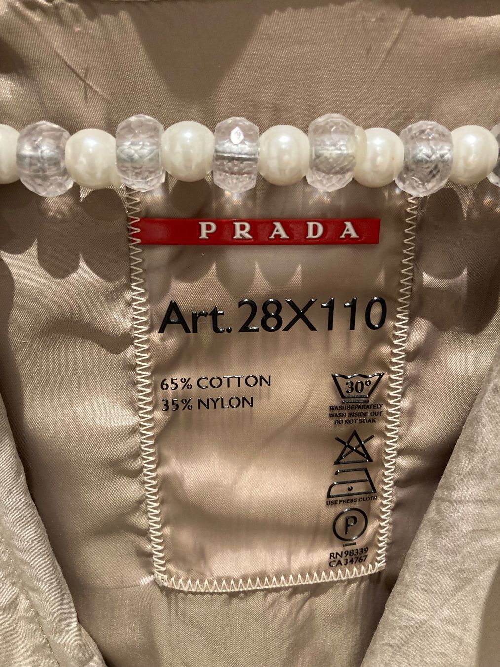 Prada Cappotti: Prada TRENCH,  I 48,CH44 – Usato da Paradiso venduto da Kayakara 3