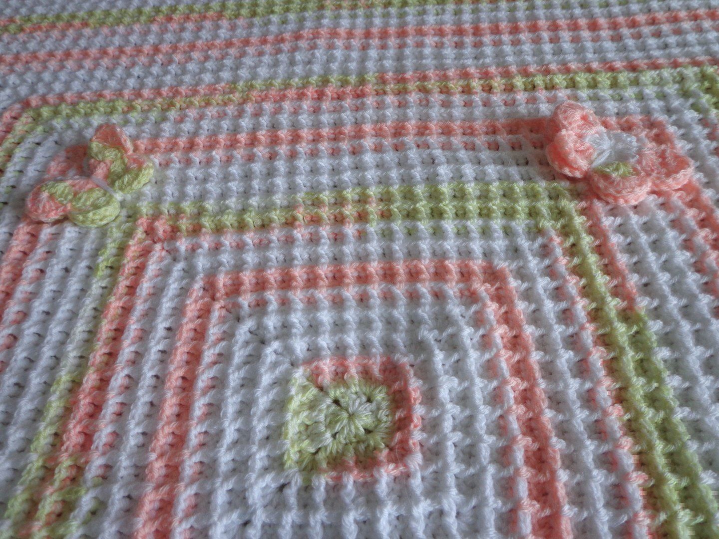 Coperte: BABYDECKE MIT SCHMETTERLINGEN IN 3D – Nuovo (secondo la descrizione) da Kreuzlingen venduto da Ylay 1