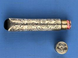 Prächtiger antiker gravierter Silber 900 Lippenstift