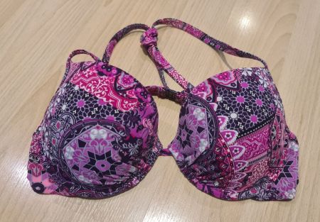 Hübsches Bikini-Top von Buffalo