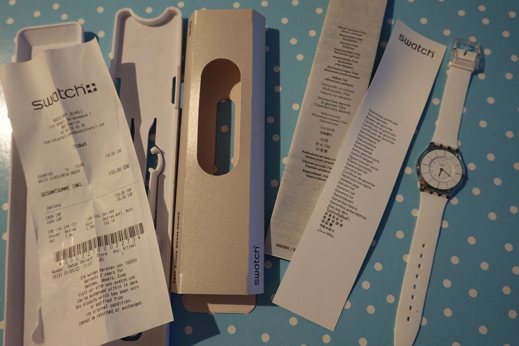 Swatch Orologi: Weisse Swatch Uhr  - defekt – Difettoso da Jona venduto da simongarden 3