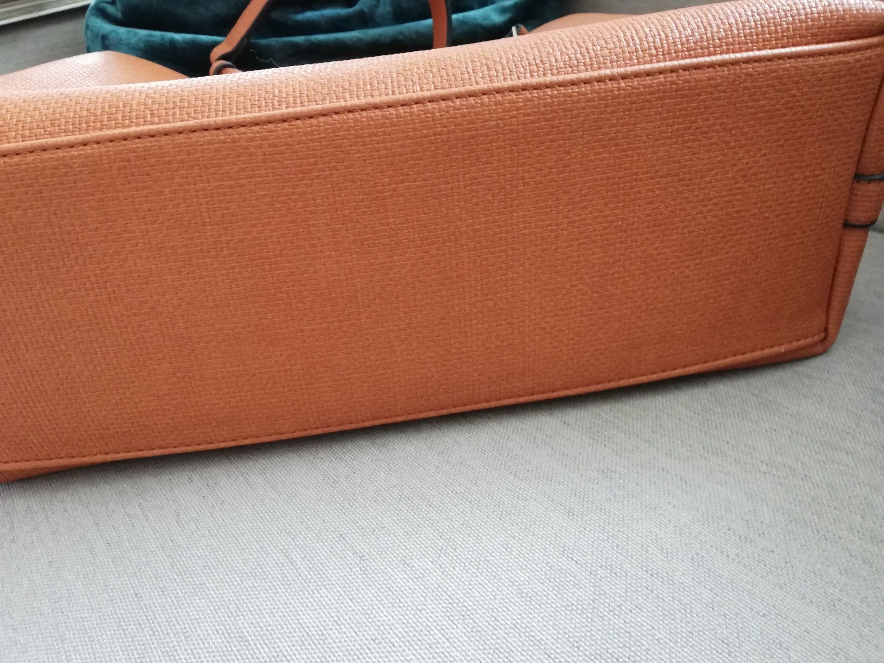 Sacs femmes: HANDTASCHE, NEU – Neuf (Voir description) à Egg b. Zürich par Kleinigkeit123 3