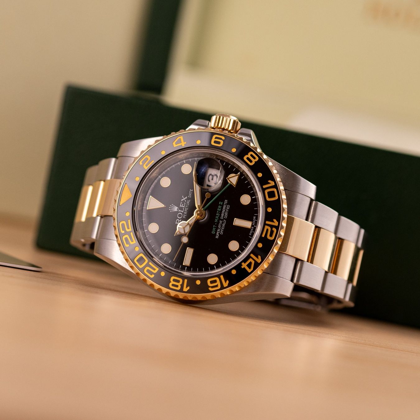Rolex Orologi: Rolex GMT Master II / 116713LN / 2010 / Full Set – Usato da Luzern venduto da PrimeSwissTime 2