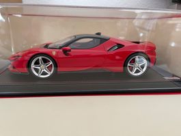 Ferrari SF90 Stradale, Rosso Corsa/Nero 1:18 Scale