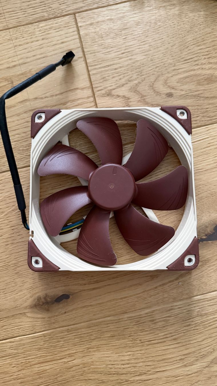 PCs: Noctua NF-A14 PWM – D'occasion à Felben - Wellhausen par Auto-Hub 1