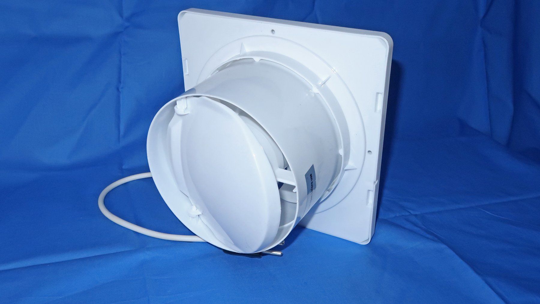 Ventilatori: Weisser Abluftventilator 15cm mit Zubehör – Nuovo (secondo la descrizione) da Uster venduto da Mruedis 3