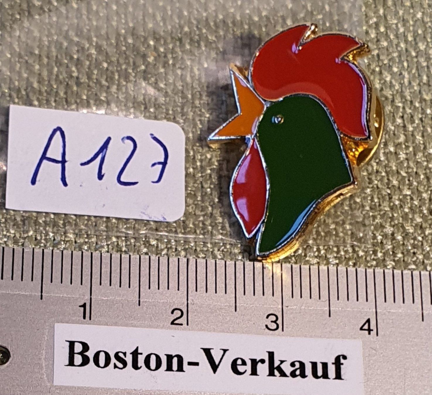 Placchette & Badge: A127 - Pin Kellogg  Kelloggs Hahn – Usato da Reinach BL venduto da Boston-Verkauf 2