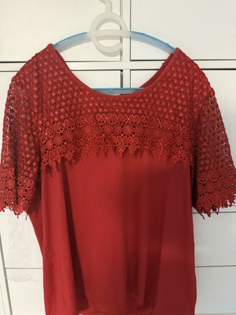 TShirt mit Spitzen Verzierung