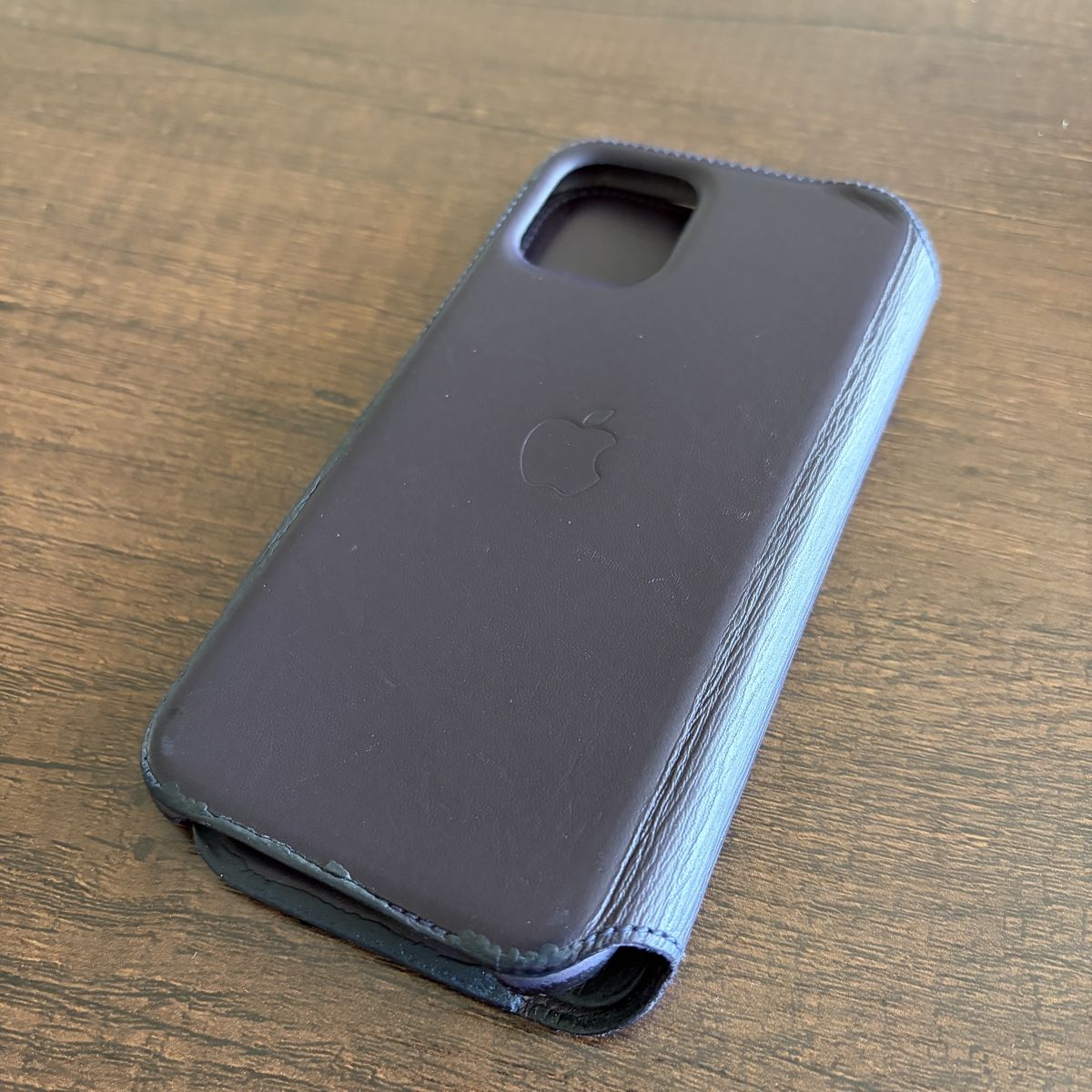 Apple Cover & Protezioni schermo: Apple Leder Folio Case Schwarz iPhone 11 Pro – Usato da Birmensdorf ZH venduto da Ron-Frank 2