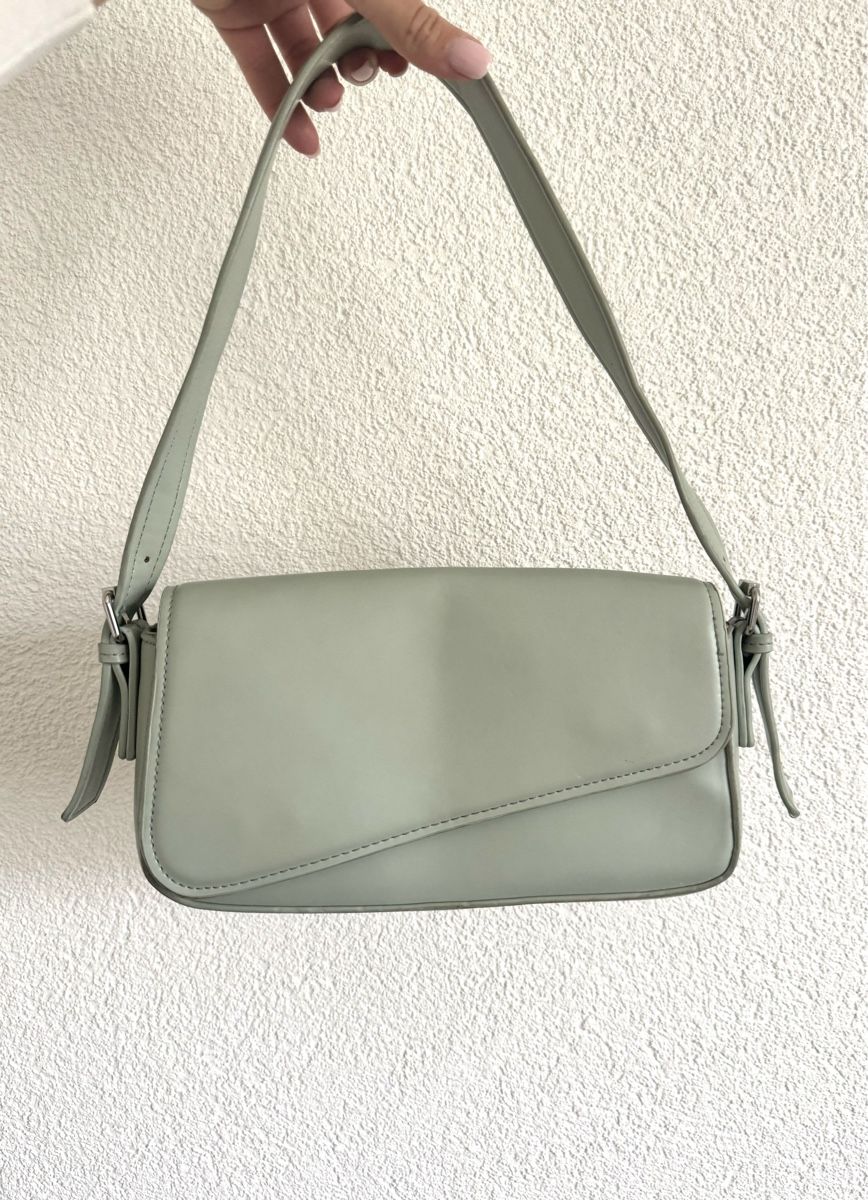 Zara Borse da donna: Hellblau/-grüne Schultertasche – Usato da Zürich venduto da per_6zzl