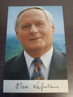 Oskar Lafontaine - handsignierte Autogrammkarte