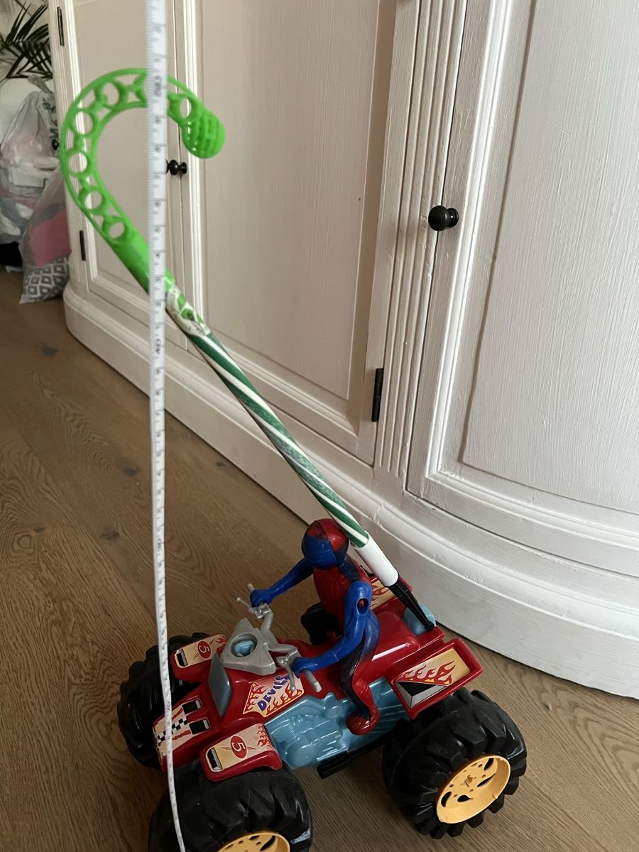 Giocattoli: Spiderman Quad mit Lenkstange, Red Devils für Kleinkinder – Usato da Oensingen venduto da katepe 3