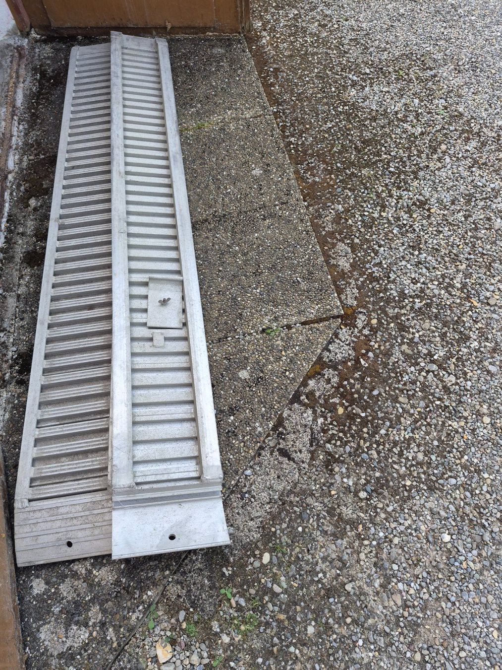Humbaur Rampe di accesso: HUMBAUR Verladerampe – Usato da Kreuzlingen venduto da Mp10 1