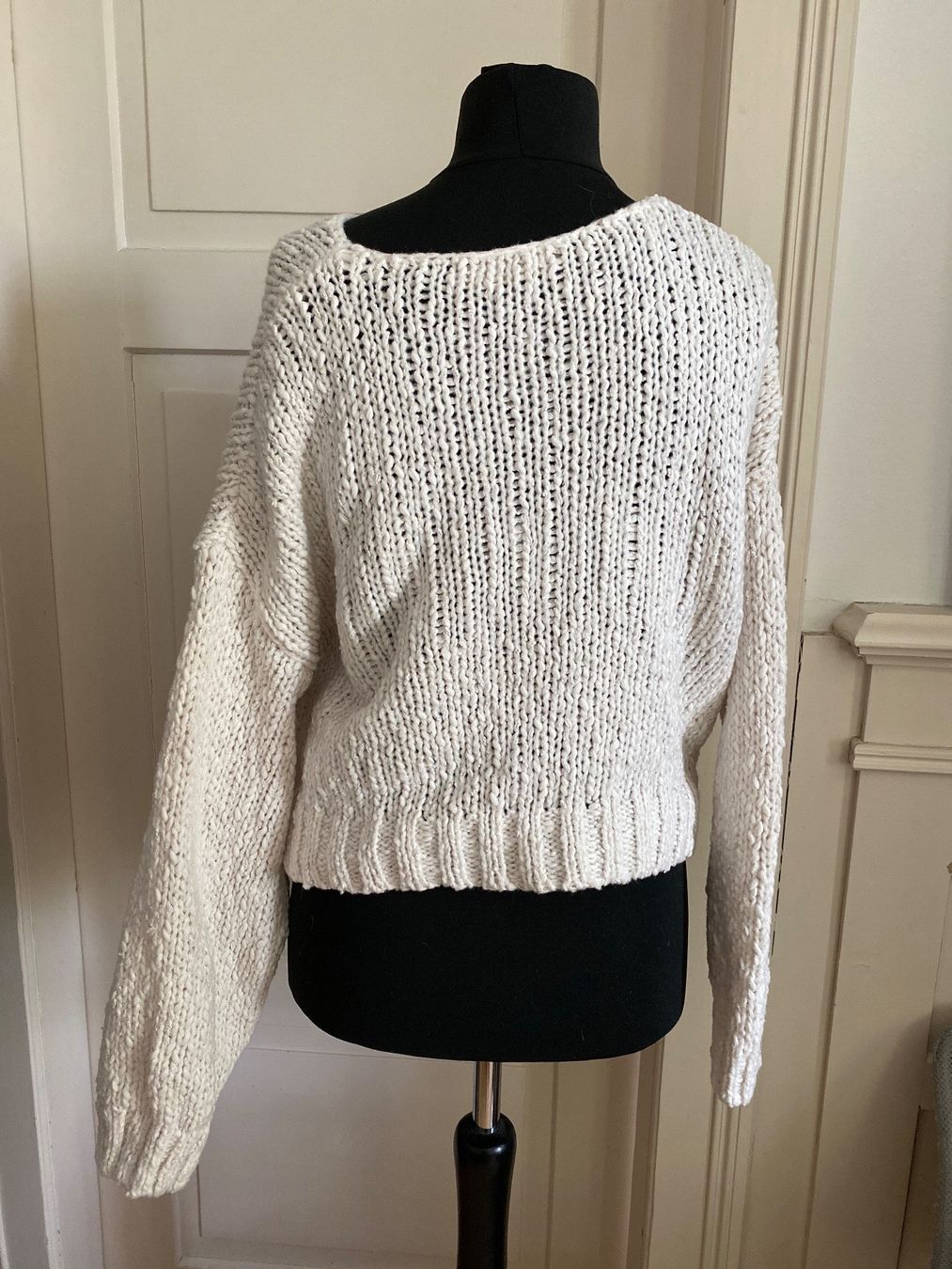 Pulls & Sweat-shirts: Wunderschöner, angenehmer Blumen Pullover – D'occasion à Horgen par Aimee86 2