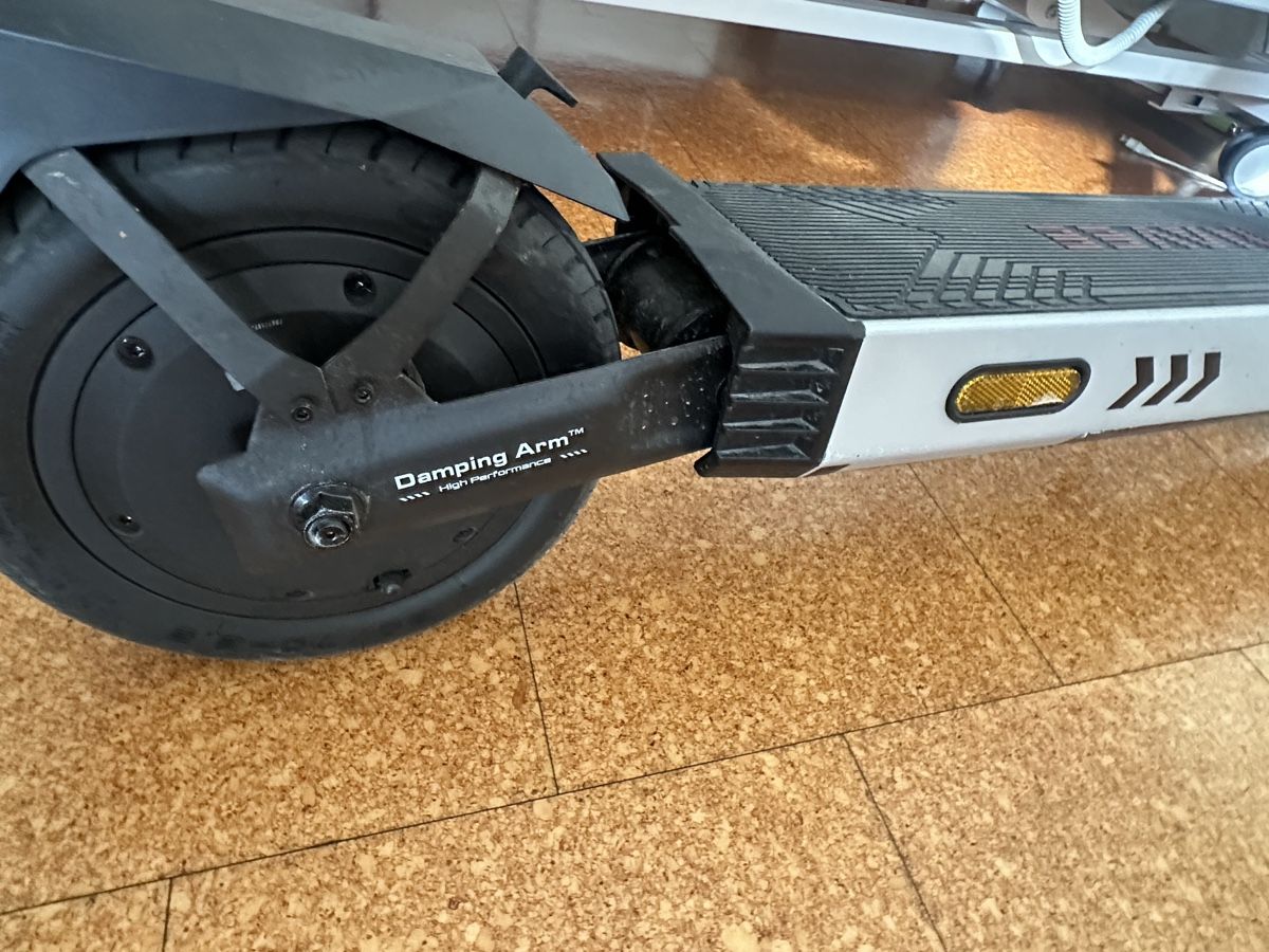 Xiaomi Kickboard: Navee G 5 800w E-Scooter  – Neu (gemäss Beschreibung) aus Münsingen von babel3 4