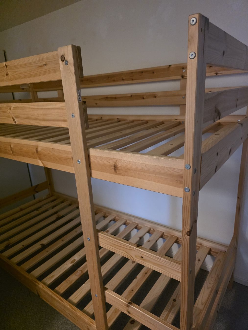 Ikea Letti: Ikea Mydal Etagenbett – Usato da Vitznau venduto da Martineni 4