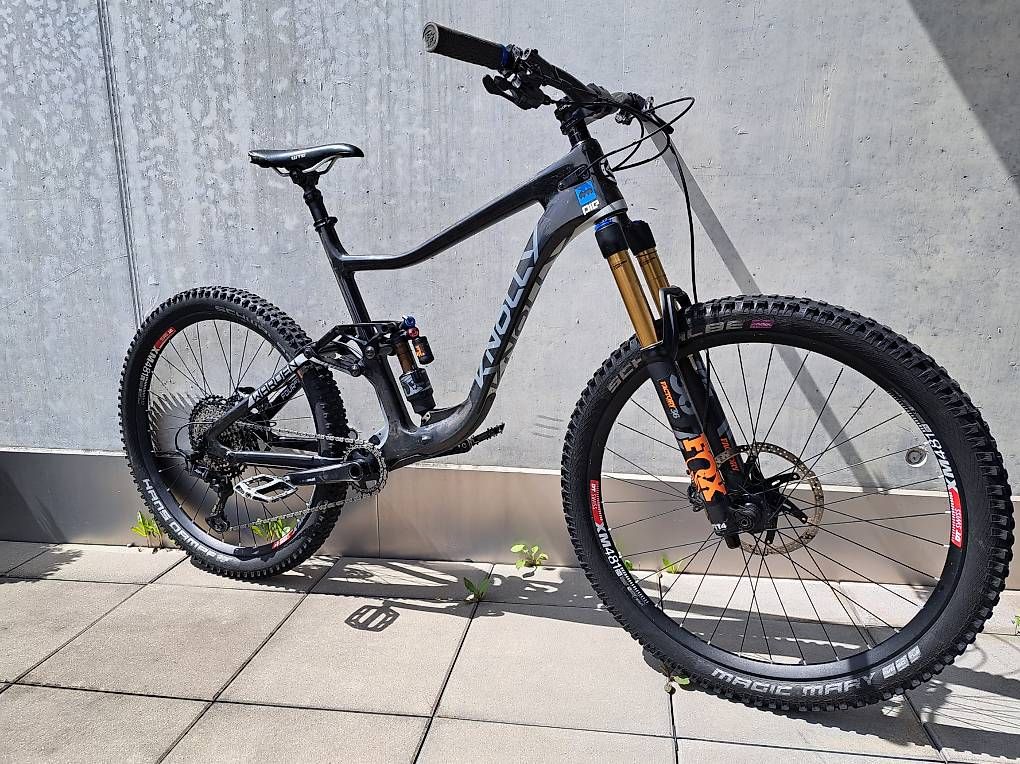 Enduro 2018 Knolly Warden Carbon Knolly Warden(Urgent) Dual