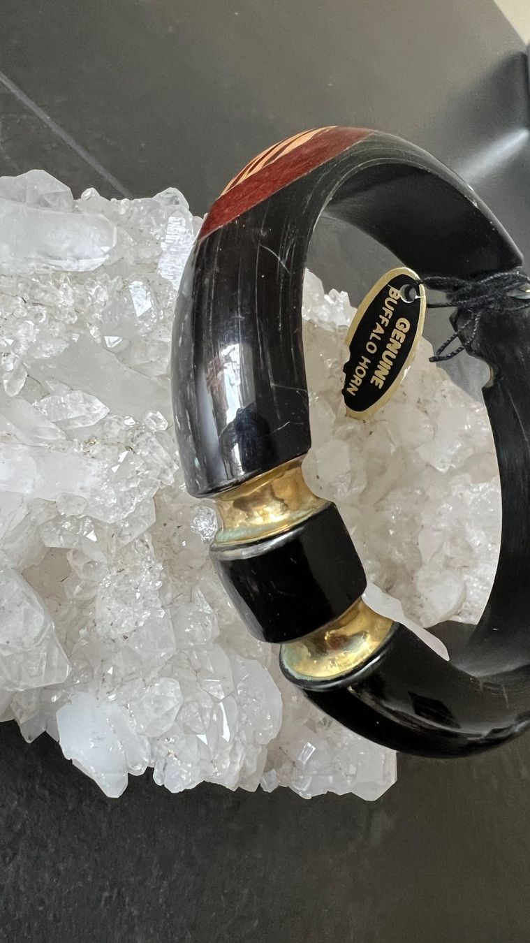 Armbänder & -reifen: Bracelet genuine buffalo horn – Gebraucht aus Nyon von stylevintage79 1