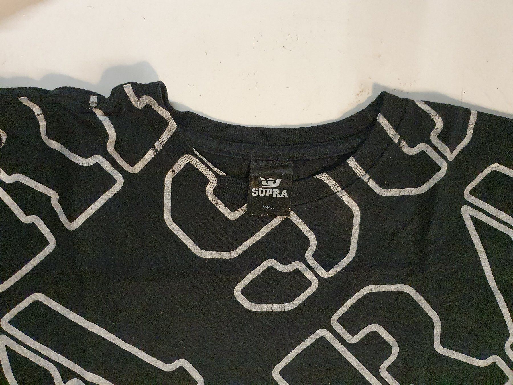 T-shirts: Supra T-Shirt schwarz grösse S – D'occasion à Zürich par loosebone 2