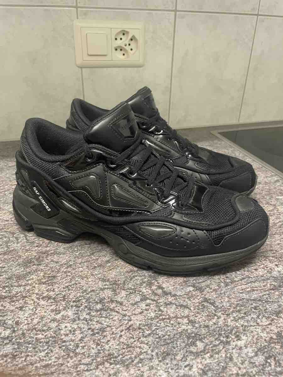 Raf Simons Scarpe da uomo: Sneaker Raf Simons Ozweego – Usato da Knonau venduto da jovino01