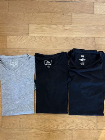 3 t Shirts/ Unterhemden