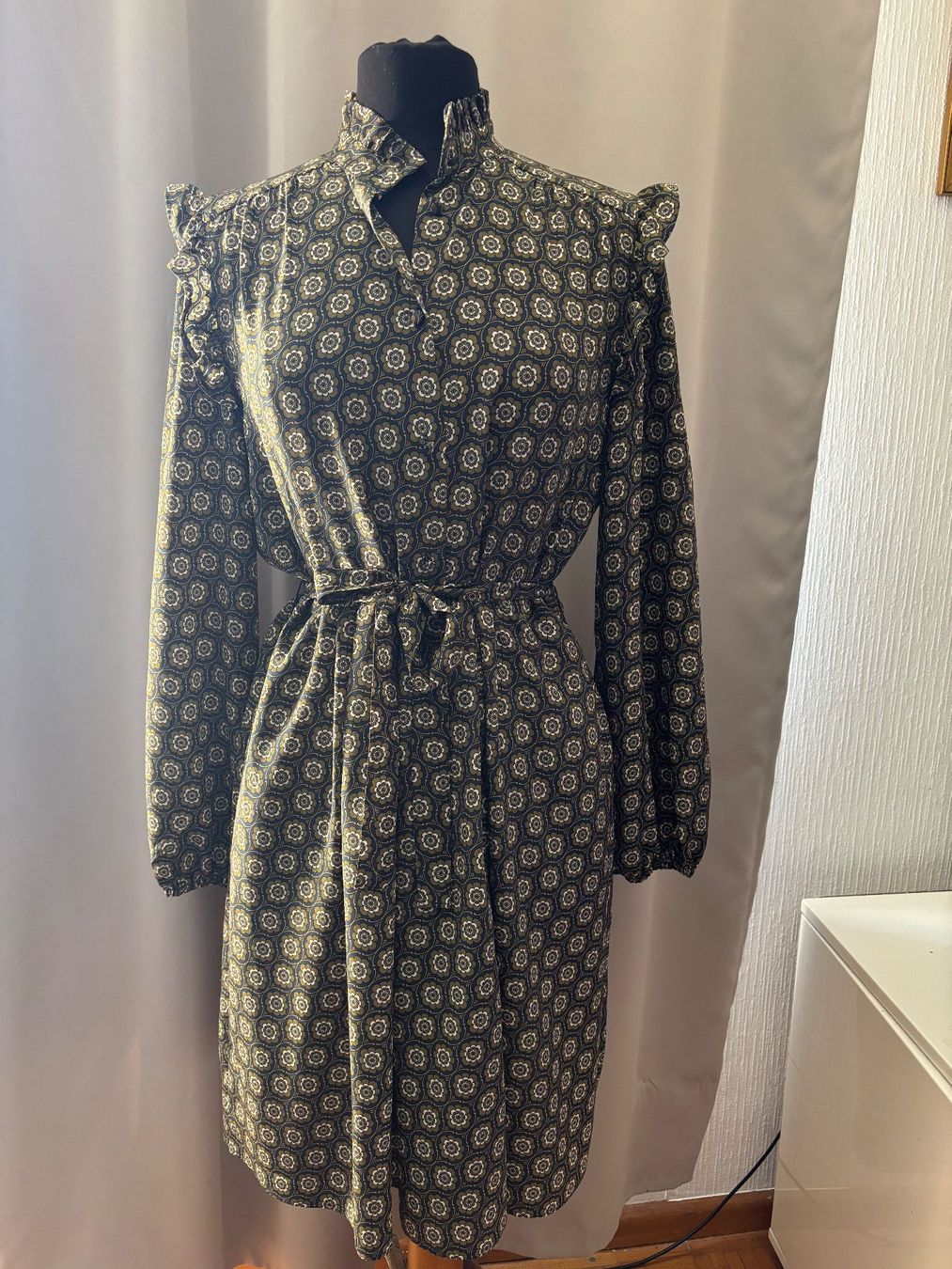 Max Mara Robes: Robe MAXMARA taille 42 – D'occasion à Peseux par CharmeCommerce 4