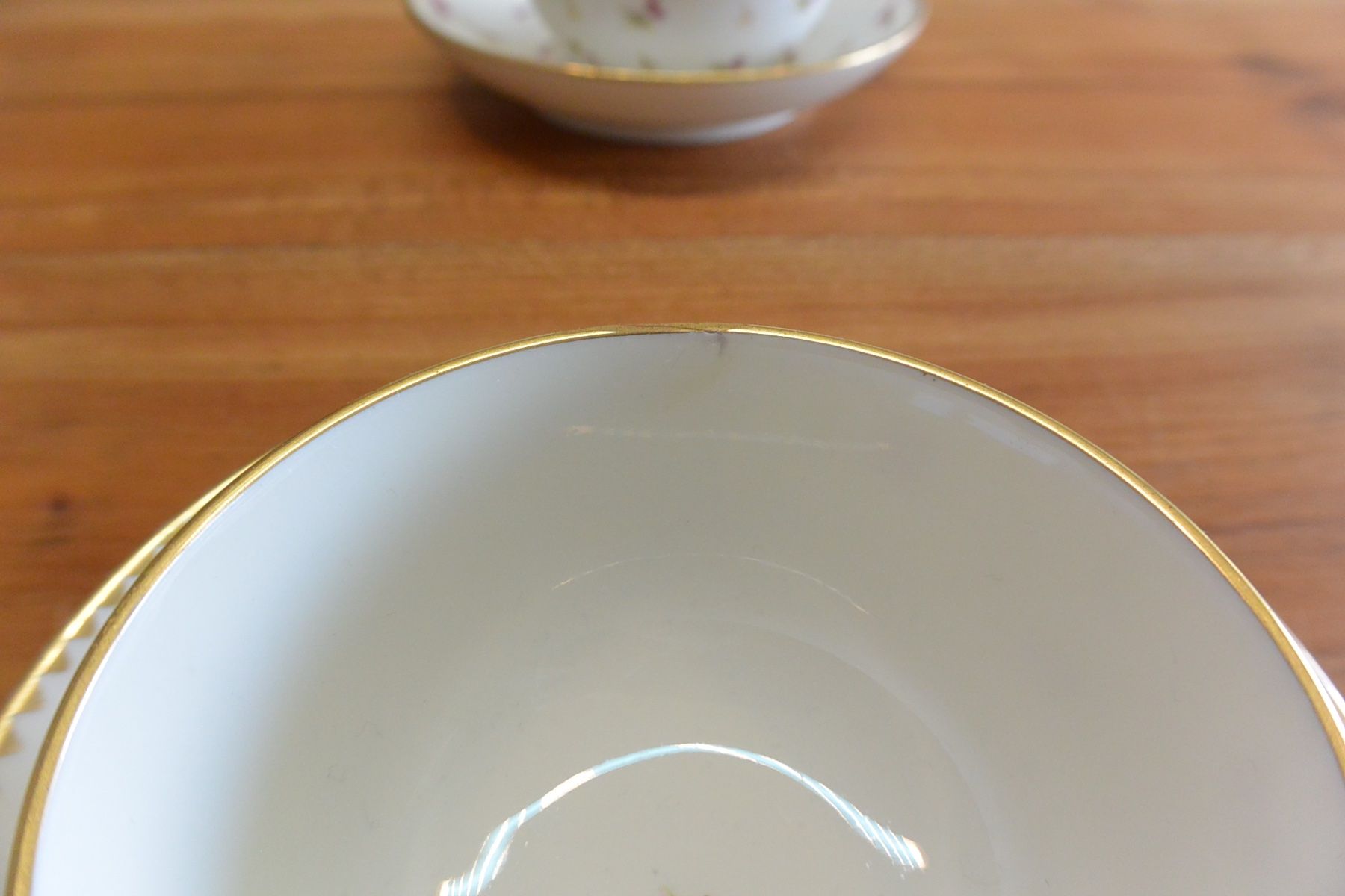 Set di piatti: Original Nyon Porcelain: 2 Koppchen mit Unterteller – Usato da Meilen venduto da stocki56 2