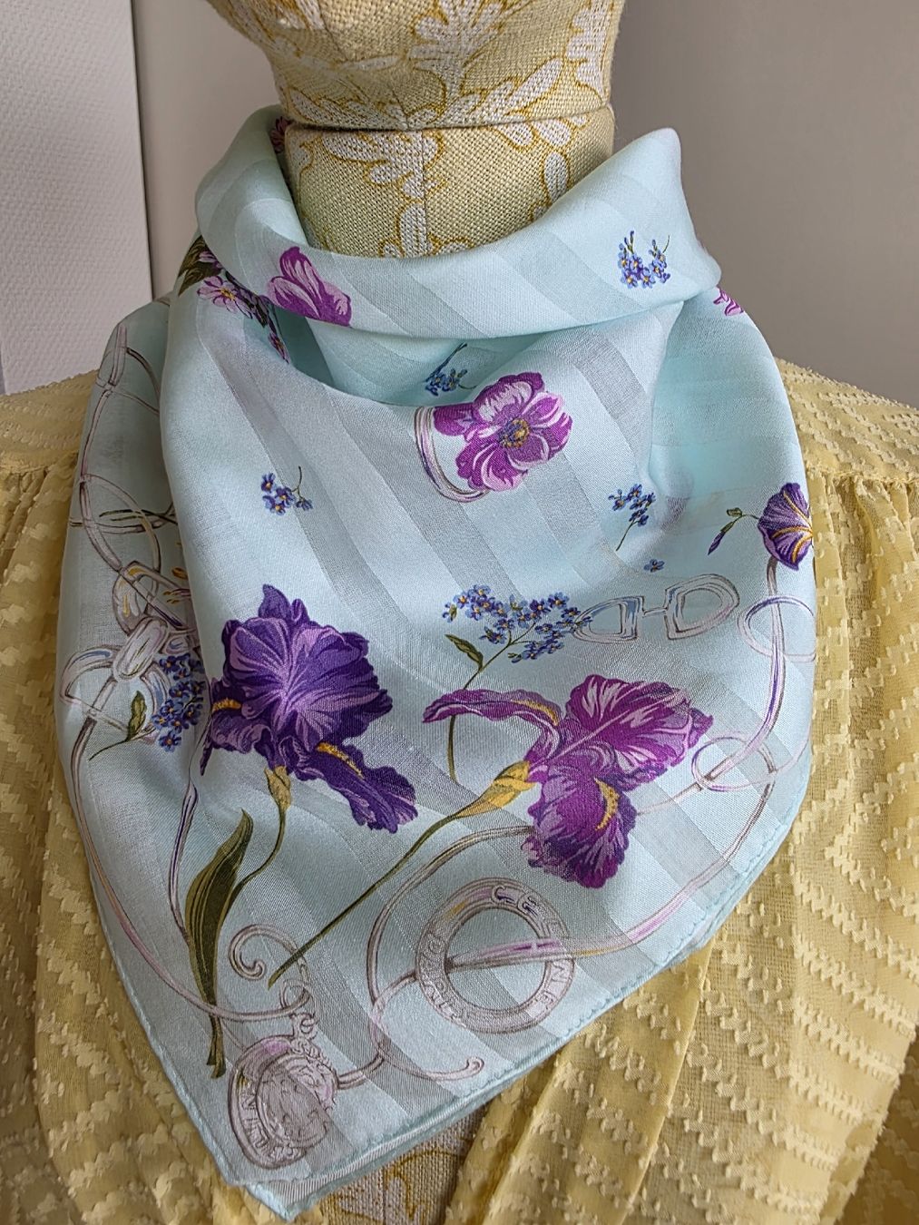 Celine Foulard & Sciarpe: Céline Baumwolltuch 50 × 50 cm – Nuovo e nell'imballaggio originale da Zürich venduto da LIMAR 2