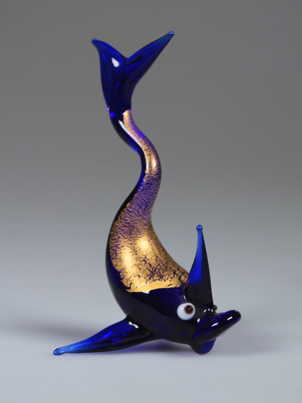Murano Figuren: Murano Glas Schwertfisch mit Goldfolie – Gebraucht aus Basel von IRMAundFRED 1