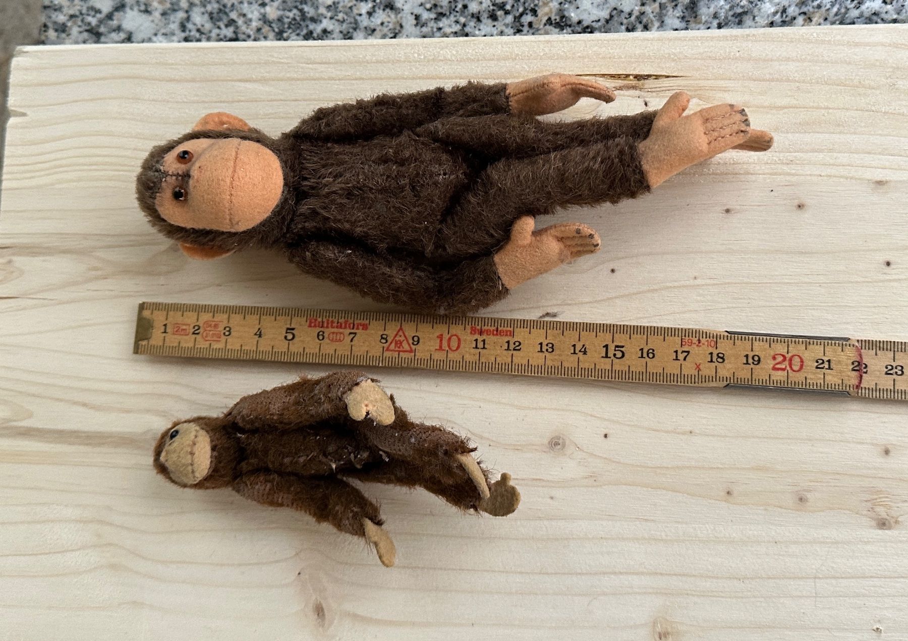 Steiff Giocattoli: 2 Äffchen Steiff Affe ca. 12 und 18 cm – Usato da Zürich venduto da brazerola 6