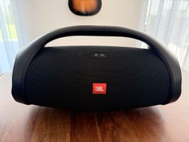 JBL Boombox Bluetooth-Lautsprecher – kraftvoller Sound