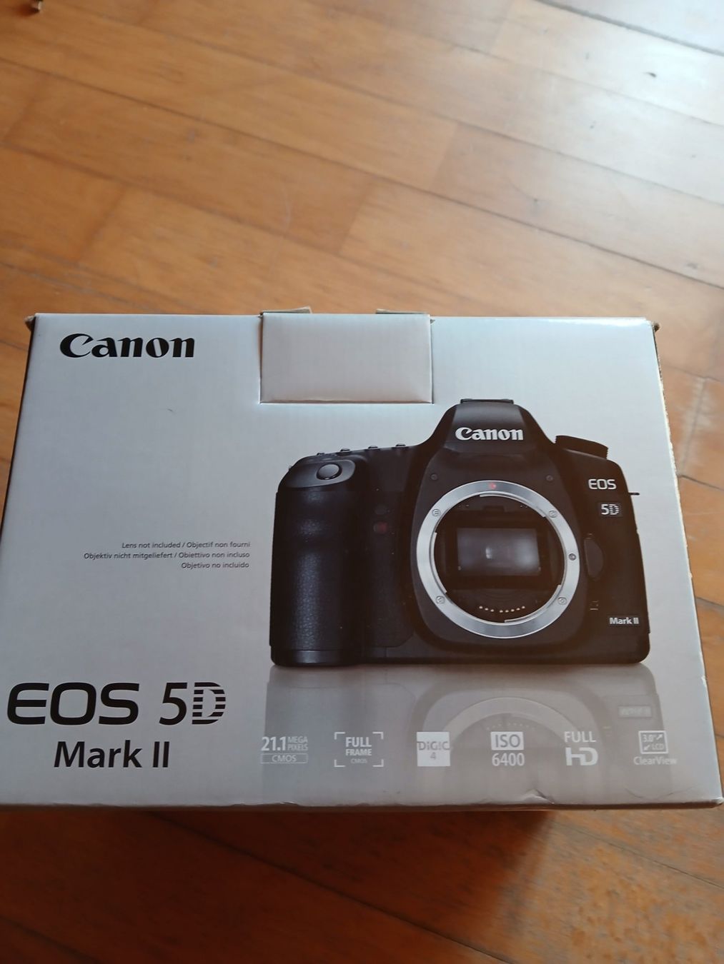 Canon Fotocamera: Canon EOS 5D Mark II inkl. Zubehör – Usato da Windlach venduto da Nitaya_71 6