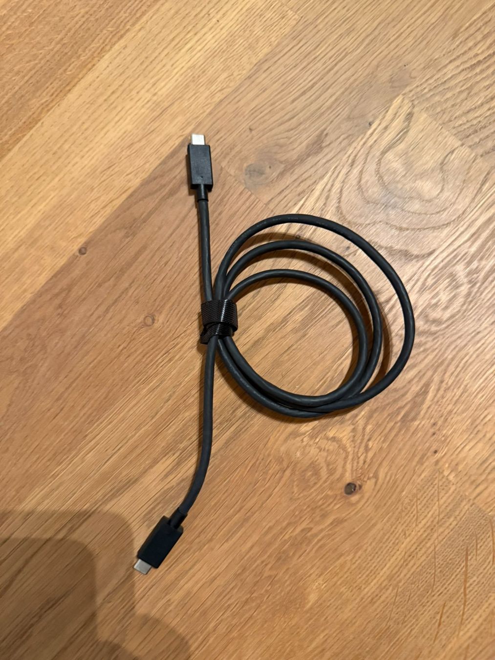 Cavi: USB-C Kabel schwarz – Usato da Wettingen venduto da myworldsking
