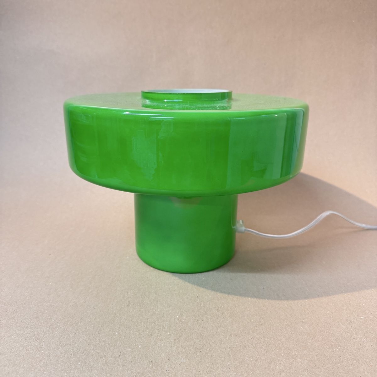 Lampen: Mushroom Tischlampe von Foza – Gebraucht aus Bern von vintagedrop.ch