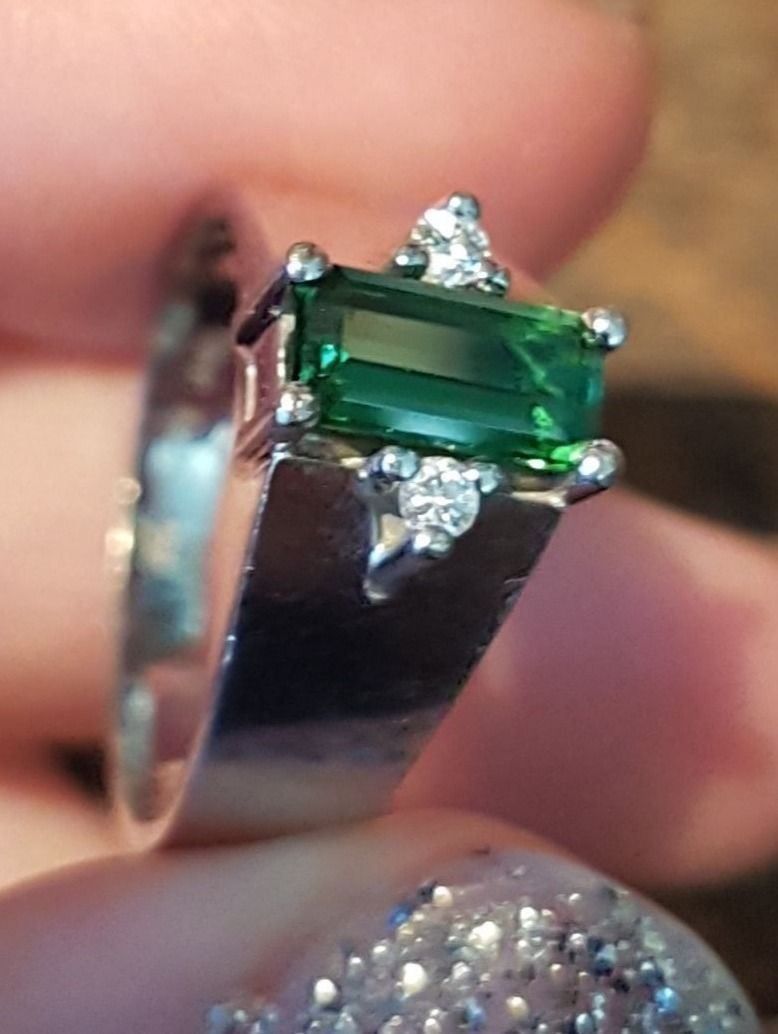 Anelli: Traumhafter Brillantring mit 1 Turmalin – Nuovo (secondo la descrizione) da Unterägeri venduto da Altgoldschmuck 7