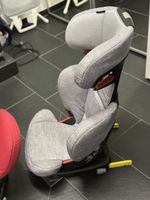 Seggiolino auto grigio usato in buone condizioni