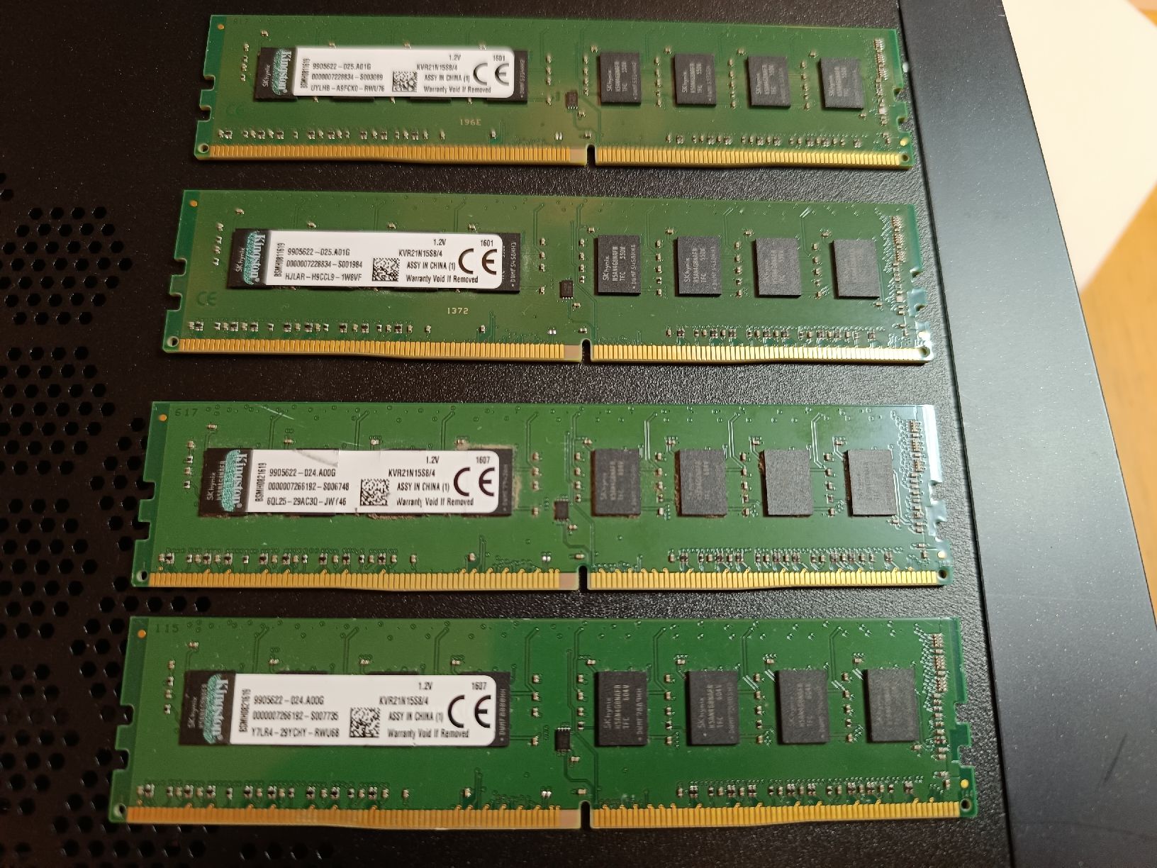 Kingston Memory / RAM: Kingston Ram DDR4 4x 4Gb  – Gebraucht aus Vucherens von vihor
