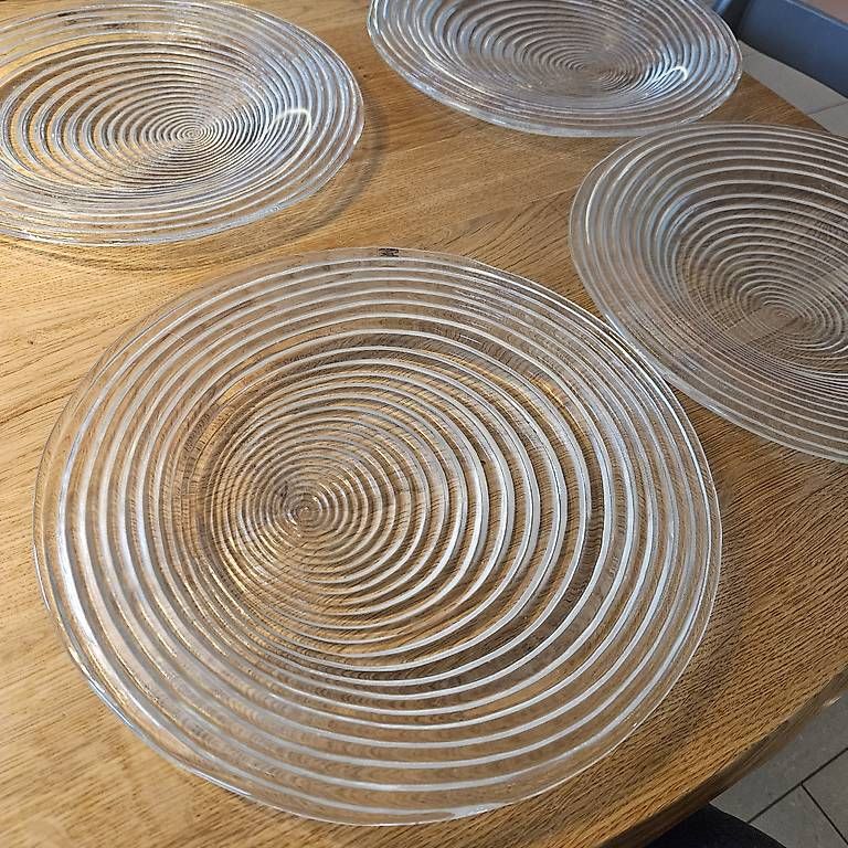 Assiettes: 9 Glasteller – D'occasion à Unterlunkhofen par Fcbasel92 2