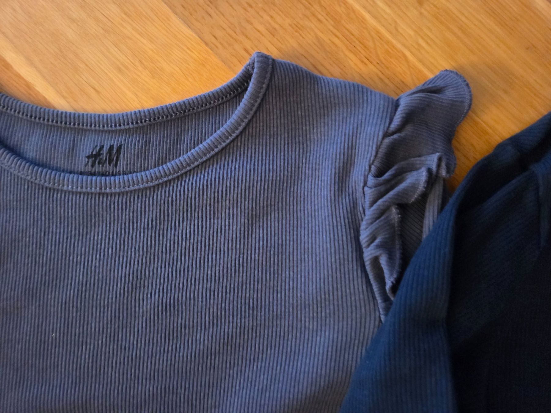 Maglioni & Felpe: Shirt's Langarm Gr 134 / 140 Top – Usato da Port venduto da Darialina 3