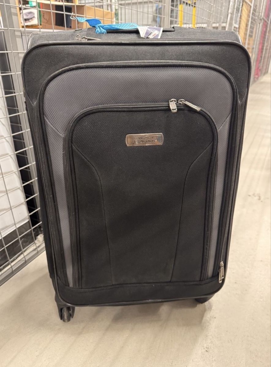 Reisekoffer: kenneth cole reaction suitcase – Gebraucht aus Zürich von Sergio.BR