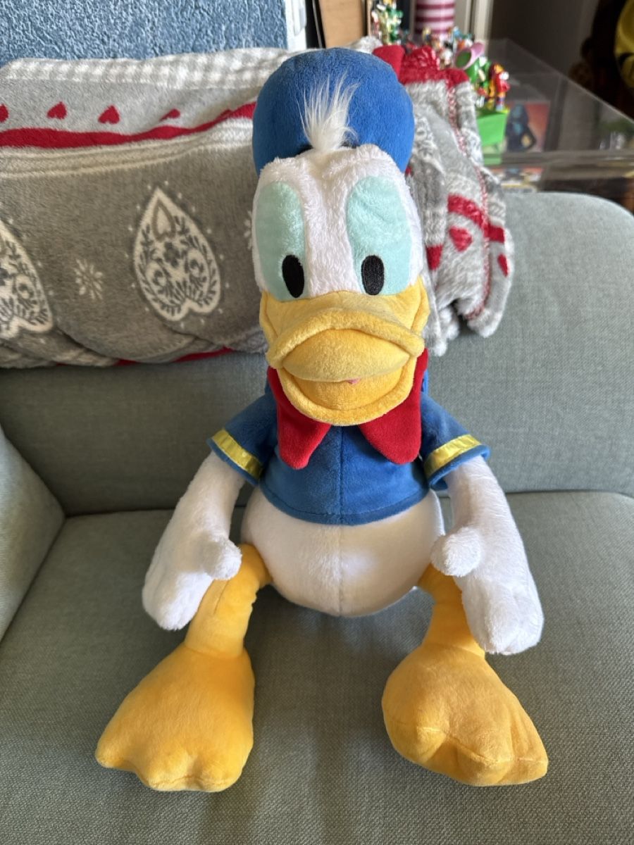 Disney Giocattoli: Peluche Donald de chez Disney store  – Usato da Genève venduto da fat_8jwz