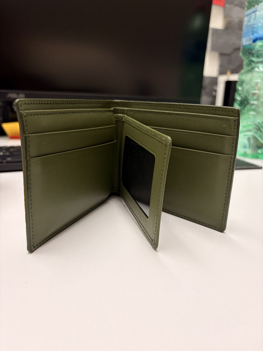 Mcm Portafogli: MCM Portemonnaie neuwertig – Nuovo (secondo la descrizione) da Niedergösgen venduto da Macale97 2